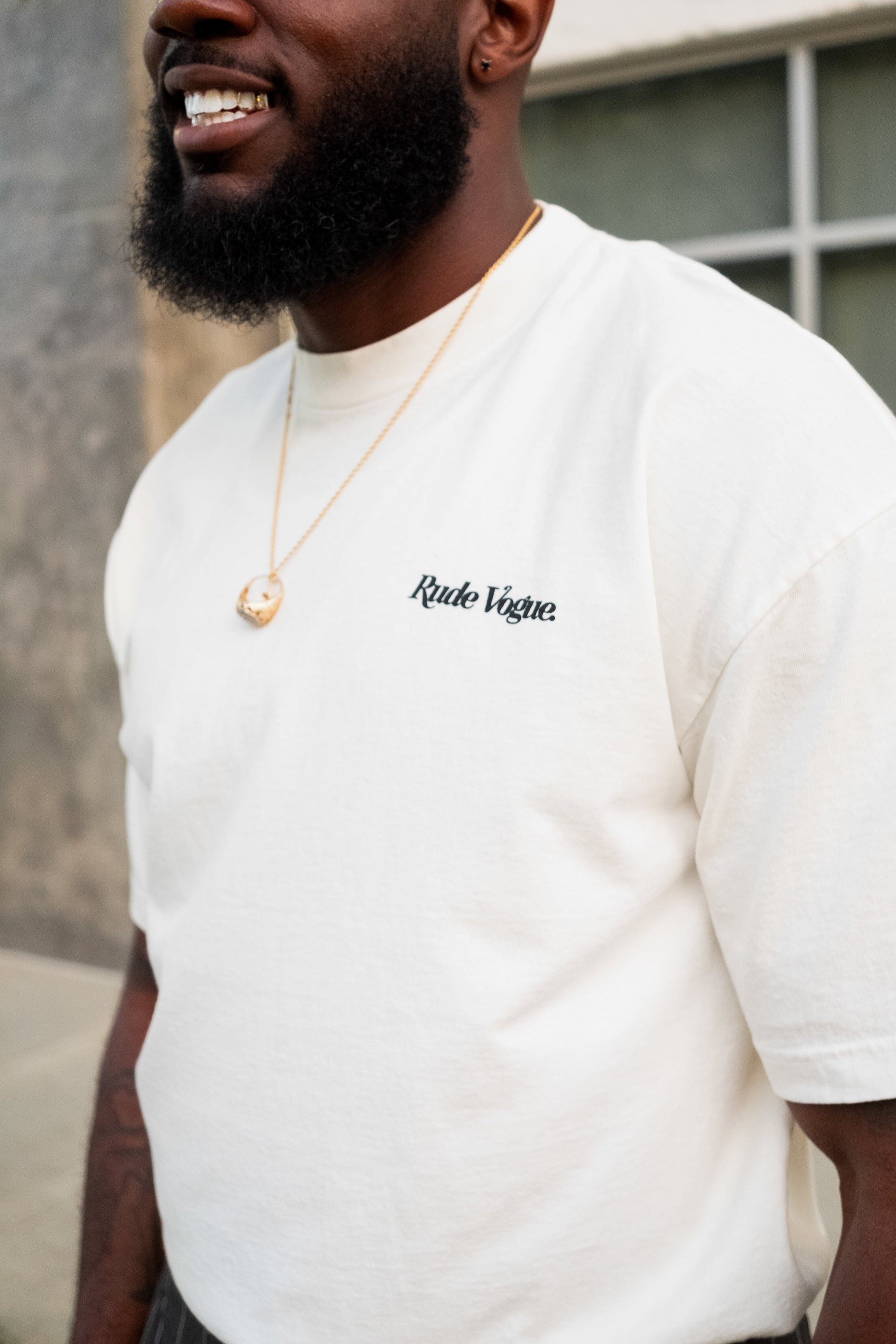 RUDIMENTARY LOGO T-SHIRT - OFF-WHITE / BLACK T Shirts Rude Vogue